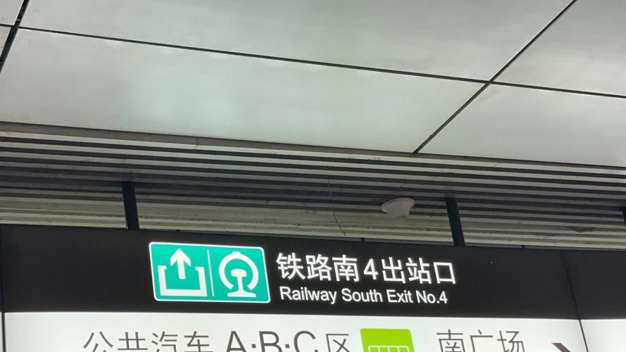 导航,行驶,准确,目的地,10,可以,信息,人们,使用,帮助